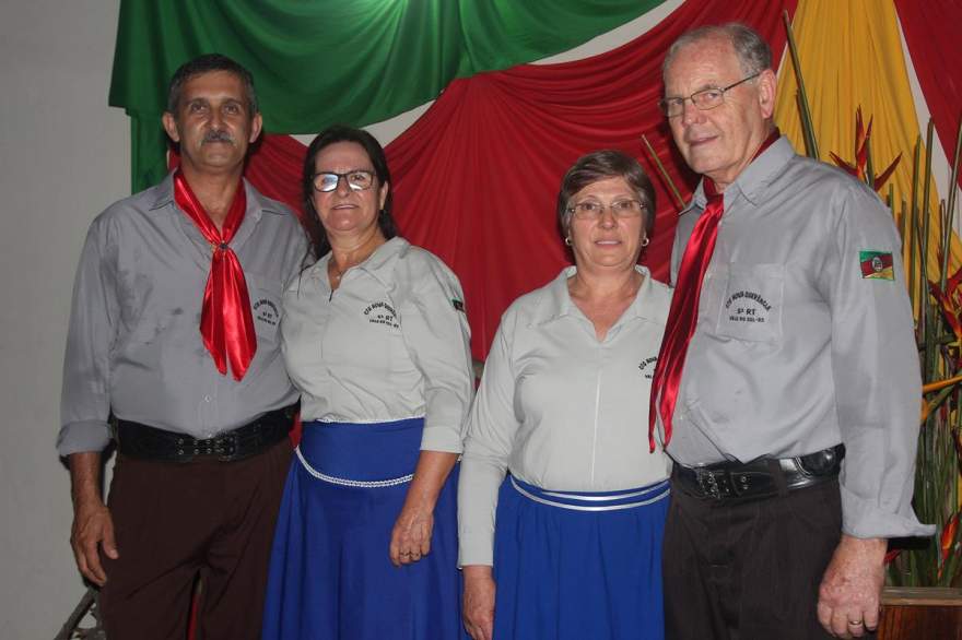 Deoclécio de Freitas Cunha e Margarida de Camargo, Loinha e Romeu Goldschmidt 