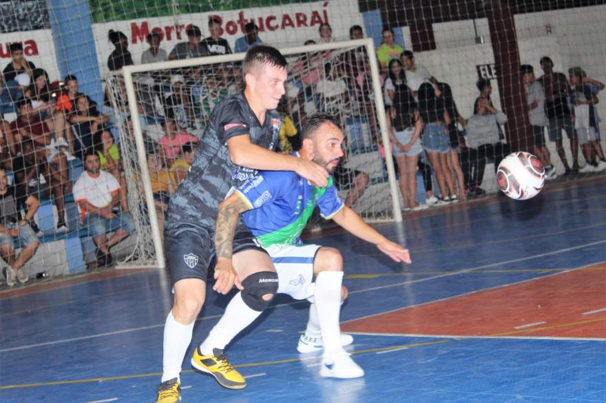 UGF/Extreme 4 x 1 Canelas