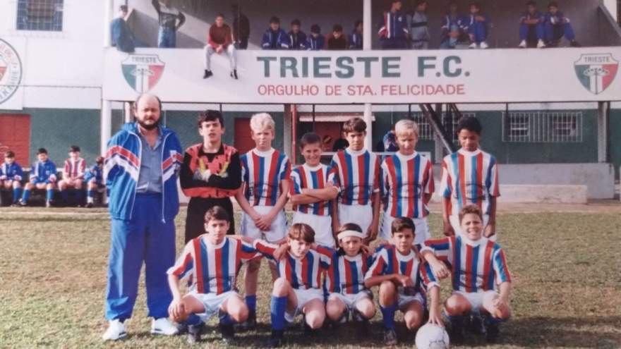 Amistoso do Atlético no Paraná contra o Trieste - Fotos: Arquivo Rodolfo Feldmann