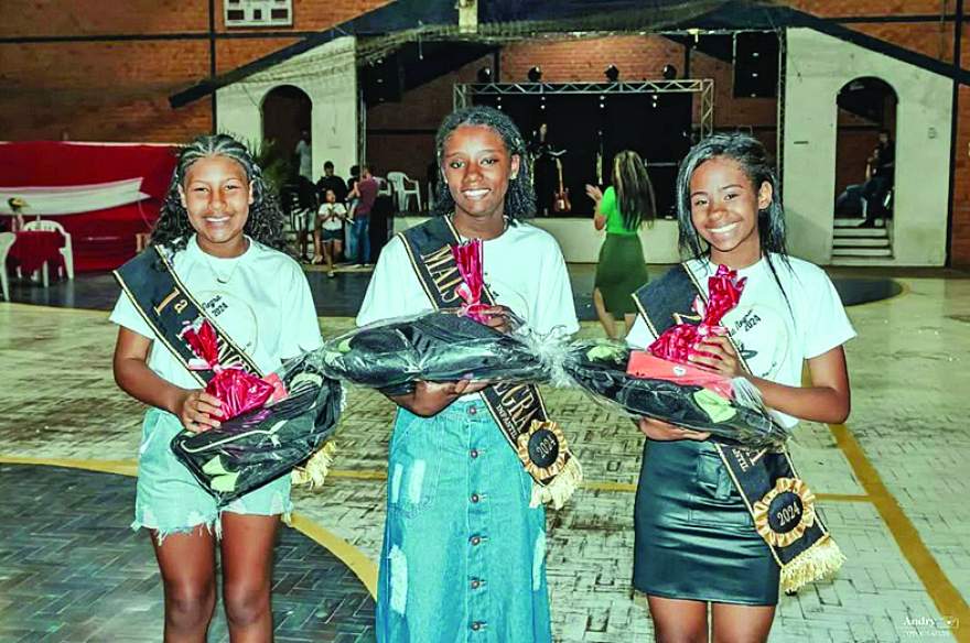 Categoria infantil,
 Vivian (Mais Bela Negra), Allana e Yasmin (Princesas)
