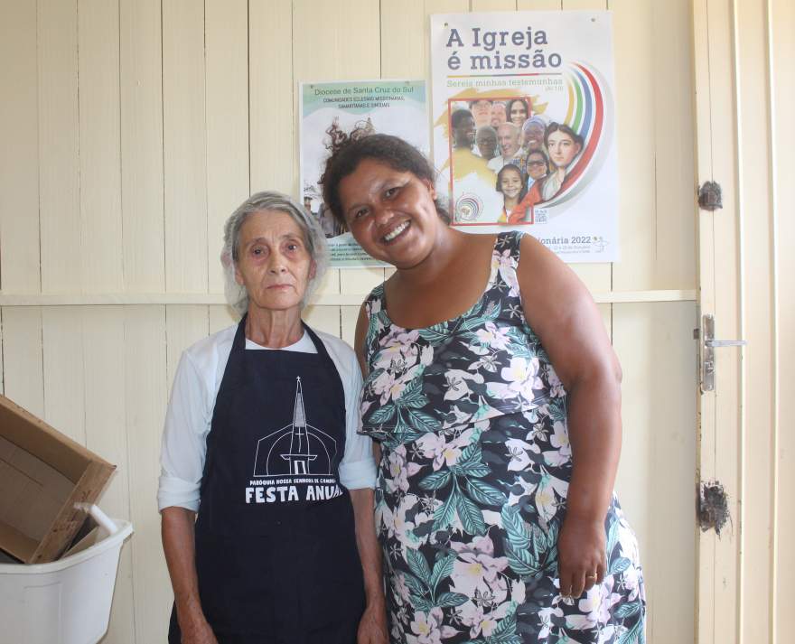 Belmira e Jóice: trabalho com amor e carinho | Foto: Arthur Mallmann / Folha de Candelária