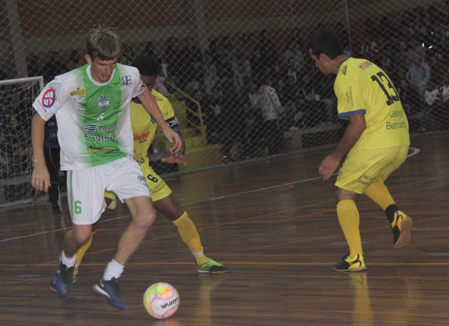 Semal/Bataioli 2 x 0 Vila Real