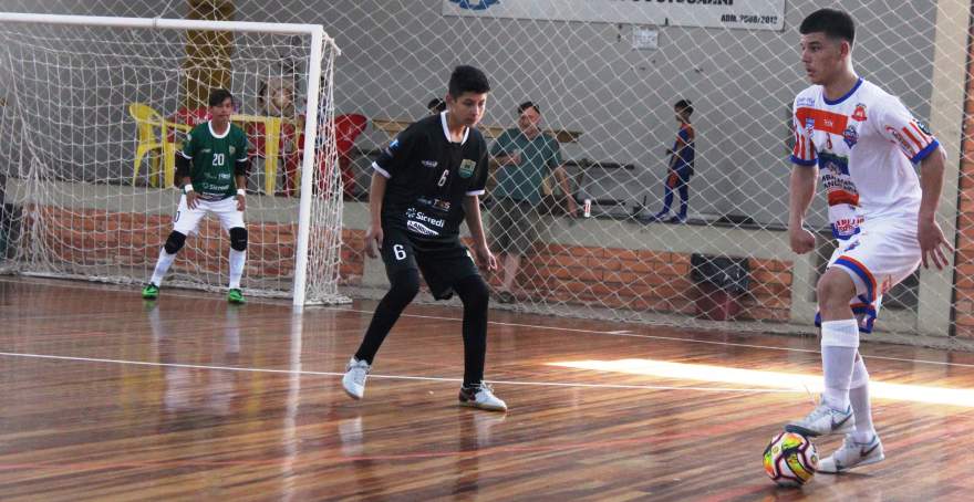 Korpus/Atlético 8 x 1 Teutônia Futsal