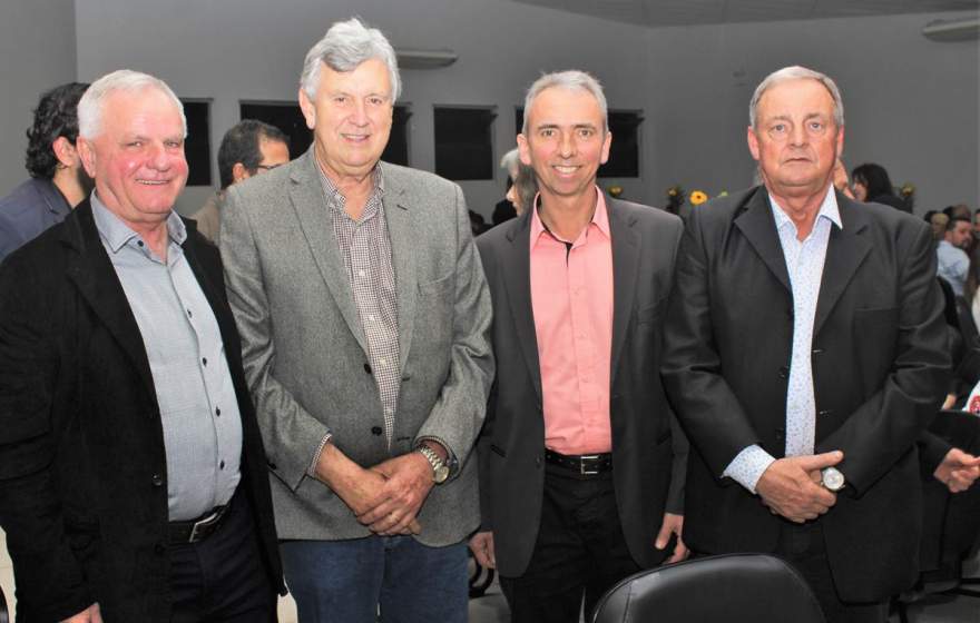 Rui Beise, Luis Carlos Heinze, Prefeito Paulo Butzge e vice Nestor Ellwanger