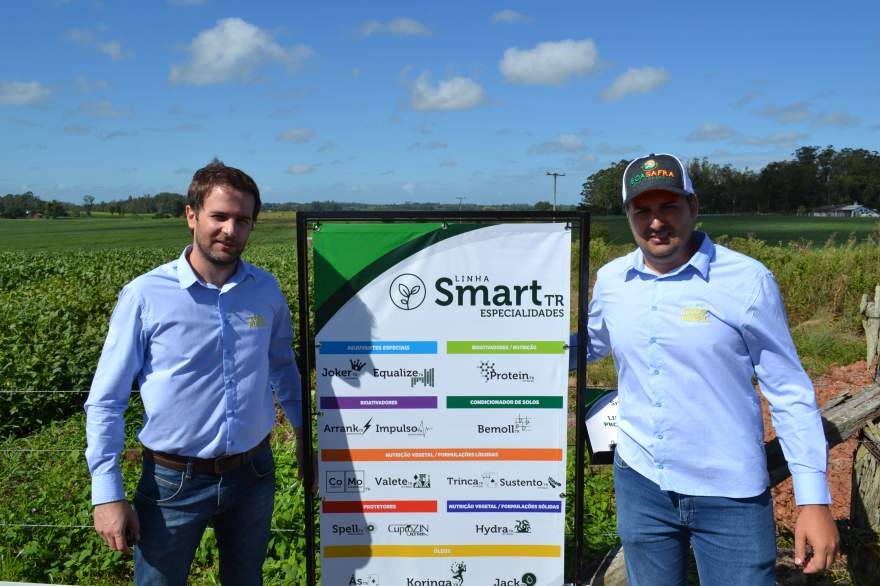 Representantes da Tudo Rural apresentam linha de produtos Smart TR de alto desempenho para aplicação nas lavouras