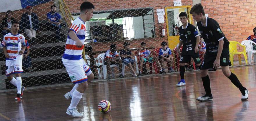 Korpus/Atlético 8 x 1 Teutônia Futsal