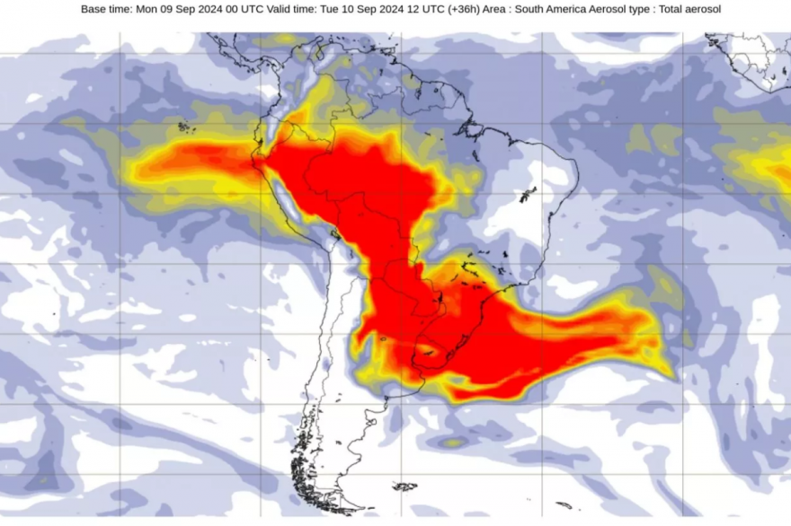 O modelo de aerossóis CAMS do Sistema Copernicus mostrando o caminho da fumaça nesta terça, 10. (Fonte: MetSul)