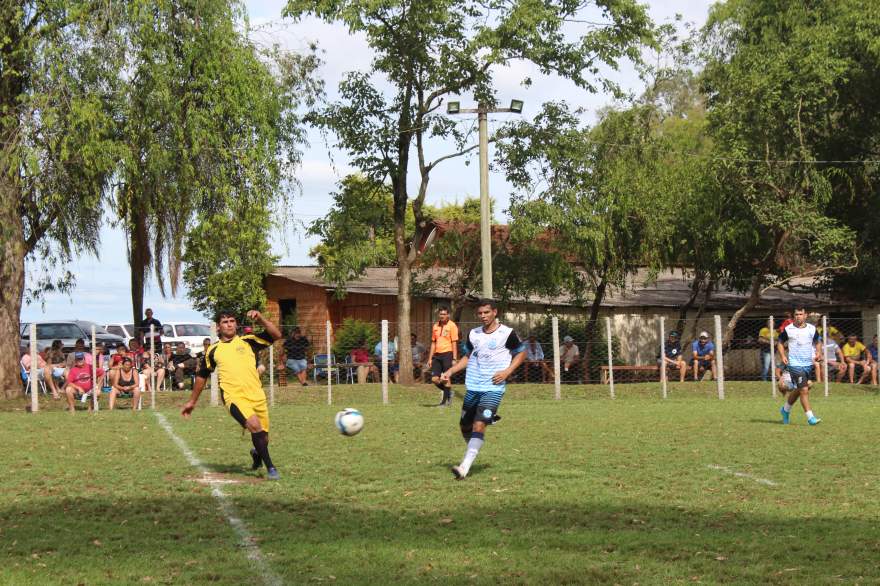 Equipes B: Ouro Preto 1 x 1 Ewaldo Prass (3 a 2 nos pênaltis EP)