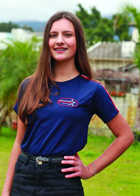 Caroline Gewehr_ Escola Dinarte