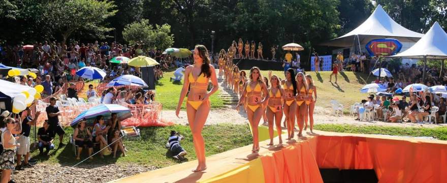 No cenário natural da Prainha, evento se consolida a cada ano como o mais importante concurso de beleza do verão no estado