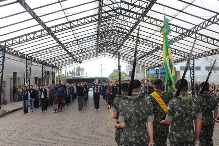 Cerimônia de juramento a Bandeira