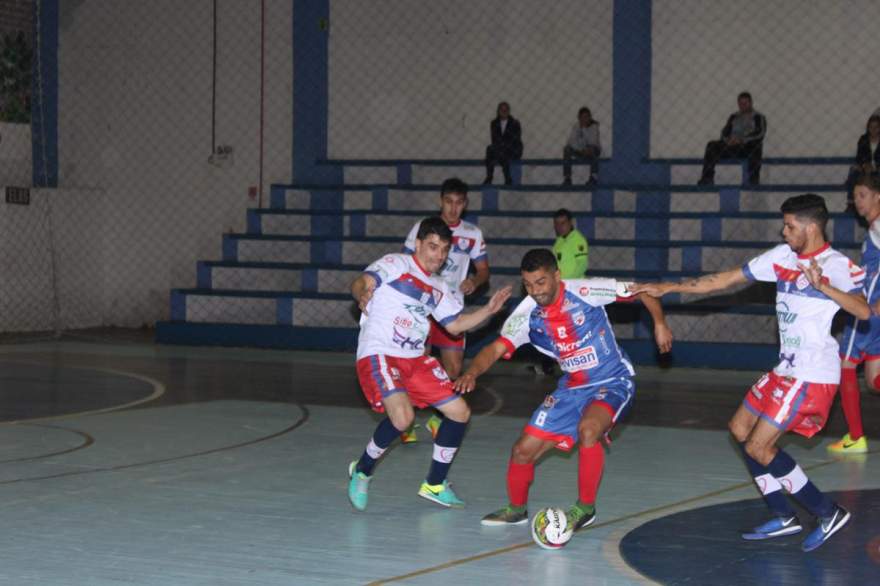Atlético 4 x 4 Acesa