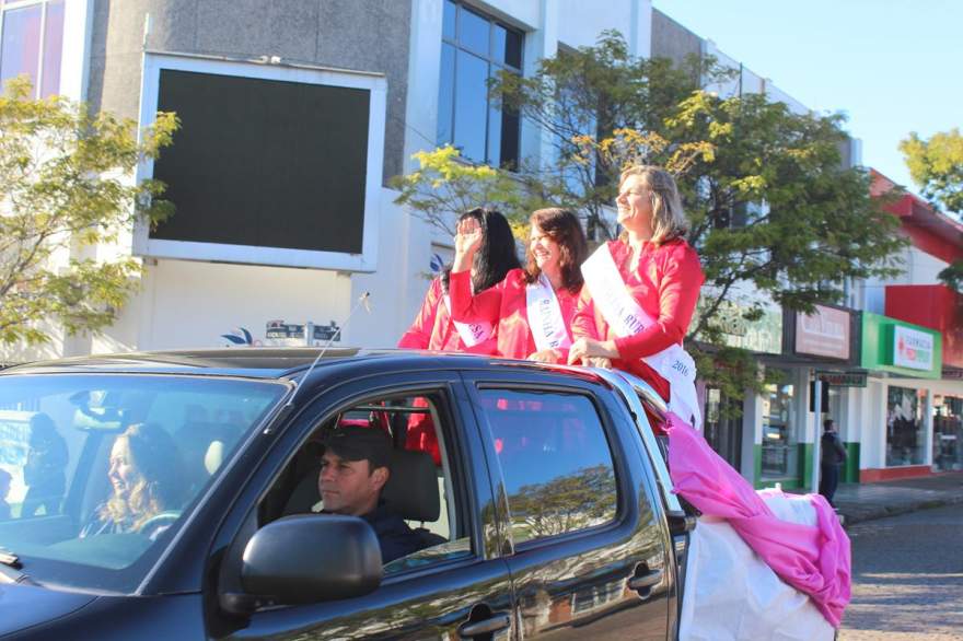 Rainha e Princesas da Mulher Rural