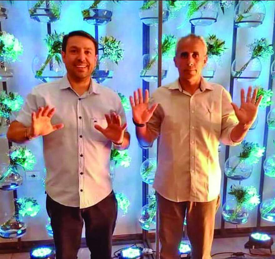 Ernesto Tavares da Silva e Gilberto Loebens (PRB)