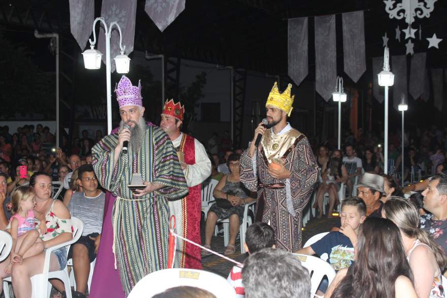 Espetáculo Natal das Candeias