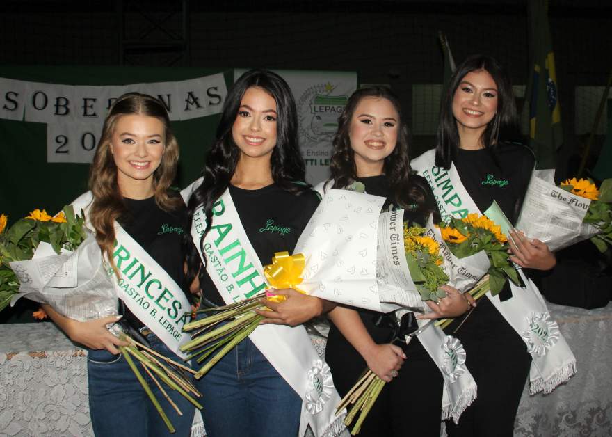 As eleitas : Sophia Pukaleski, Chayanne de Moura, Alessandra Prestes e Mariana Almeida.