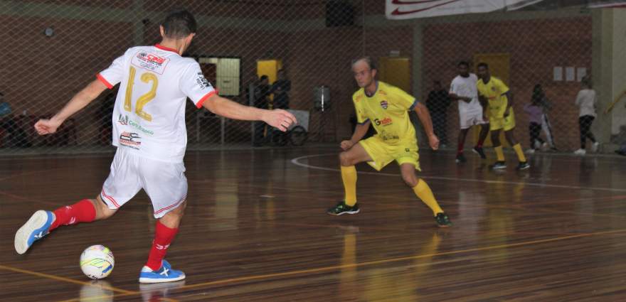 Vila Real 3 x 2 Posto Potrich/Lojas Braatz