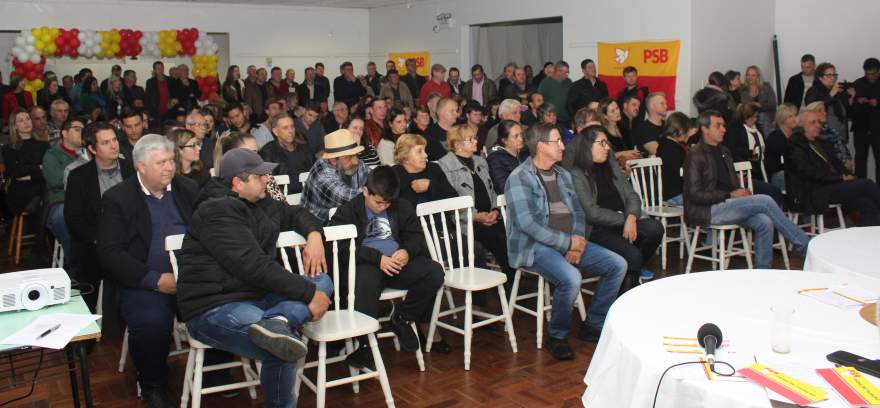 Encontro político lotou as dependências da AABB