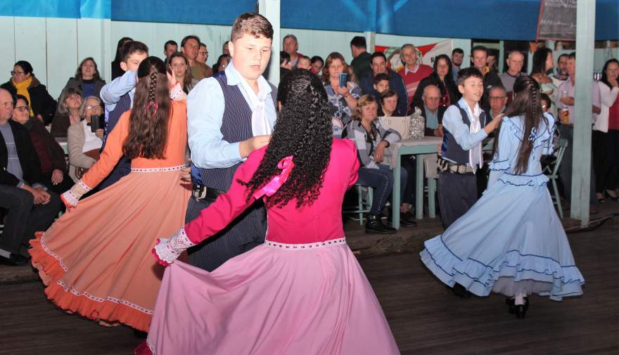 Apresentação do CTG Sentinela dos Pampas