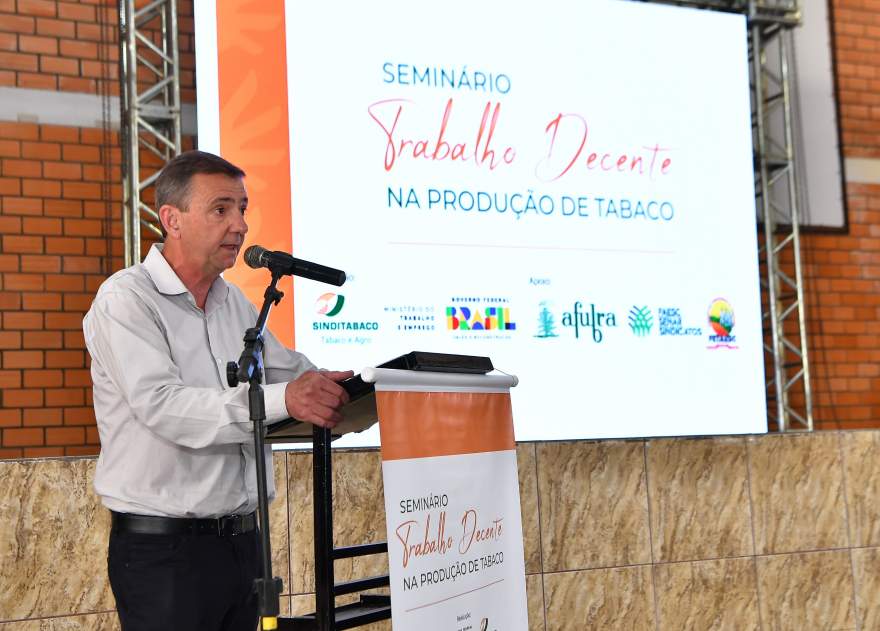 Valmor-Thesing-presidente-do-SindiTabaco