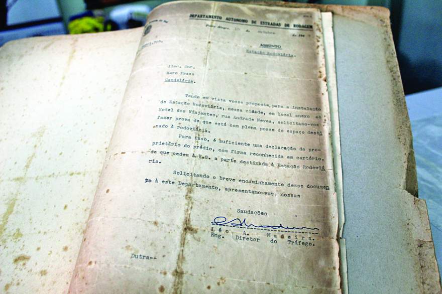 Ofício remonta ao ano de 1949, quando Haro Prass, pai de Jacqueline, inaugurou a rodoviária

