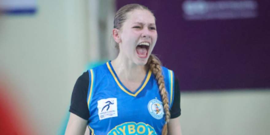 Anita foi um dos destaques do Campeonato Brasileiro sub-15, realizado em Foz do Iguaçu (Foto: Marcos Aurélio Nascimento)