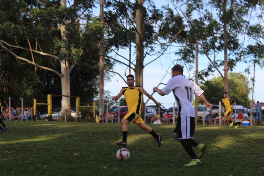 Equipes A: Ouro Preto 1 x 0 Pinheiro