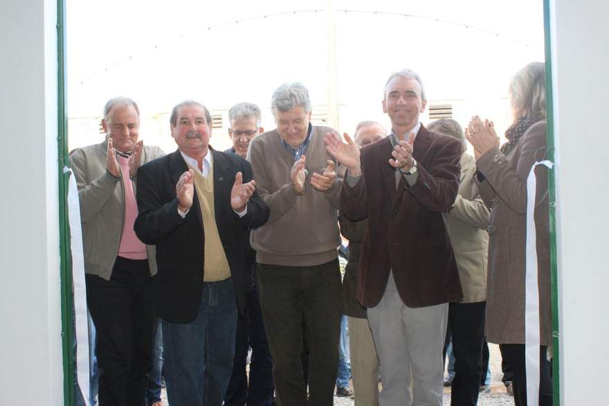 As autoridades no ato de inauguração do novo espaço do Sindicato Rural