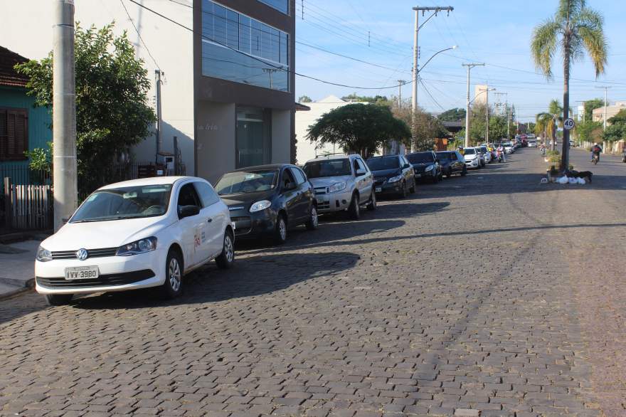 Fila para abastecimento no Posto Central Centro