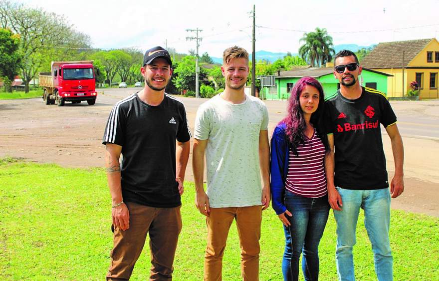 Integrantes da equipe de trabalho responsável pela contagem do fluxo desenvolvido durante a semana