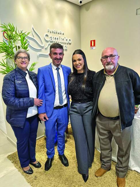 Fundada por Arnélio e Romani Rohr, atualmente, o comando está nas mãos do filho, Lucas Rohr e esposa Thamyres