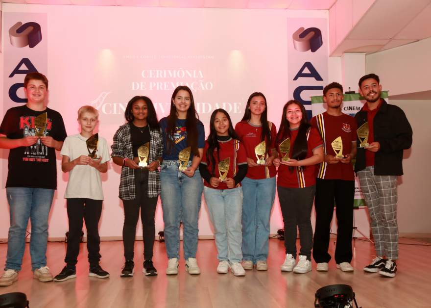 Os premiados em nove categorias.