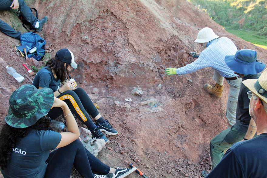 Durante as próximas duas semanas a equipe realizará prospecções nos principais sítios paleontológicos do Rio grande do Sul