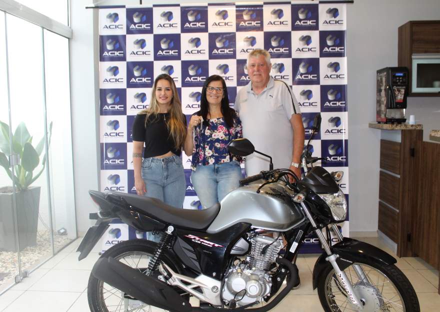 Cirlei Bortsmann, moradora do Rincão, comprou seu cupom na Loja Novitá