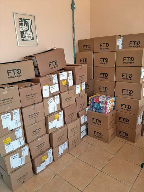 Reforço pedagógico: livros didáticos da FTD foram encaminhados às escolas para uso dos anos iniciais do Ensino Fundamental