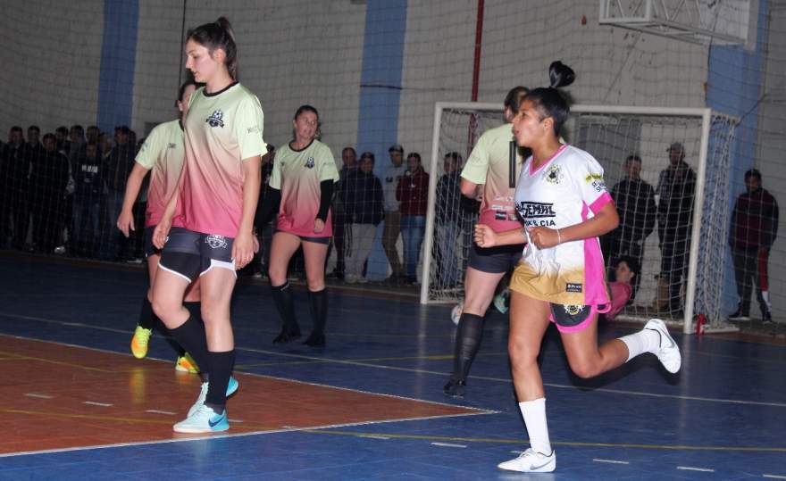 Semal 2 x 1 Clandestinas (Feminino)