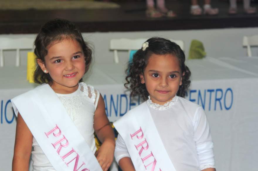 As Bonecas Princesas, Nathália e Laiza