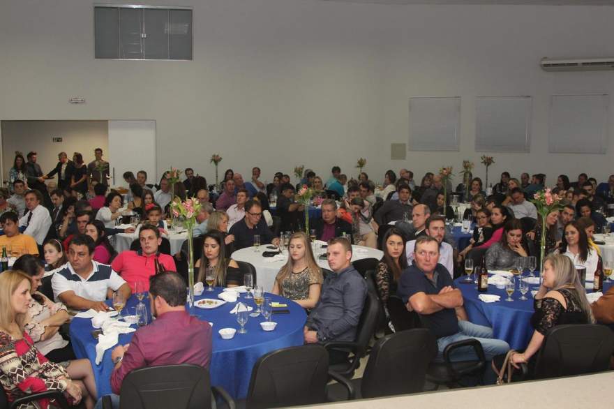 Auditório da Acic ficou completamente lotado para o evento
