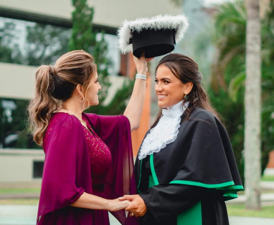 Sahra Silveira e a filha Yelva