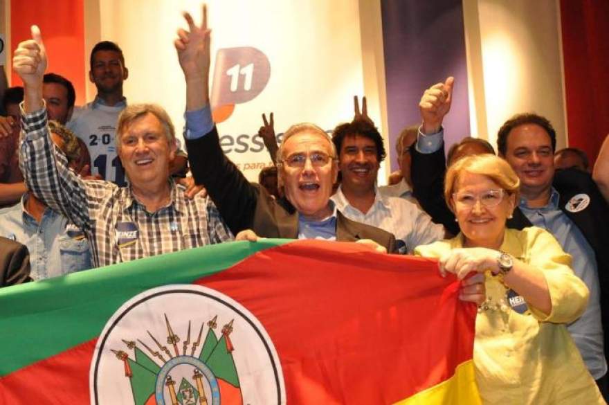 Luis Carlos Heinze (primeiro a esquerda) será apresentado como pré-candidato a governador pelo Progressistas em sua terra natal - Divulgação