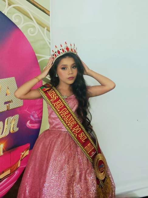 De candelária : Melissa Victória Gonçalves da Silva, Miss Rio Grande do Sul Fashionista Infantil 2024