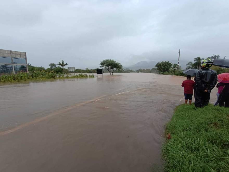 RSC-287, em frente à Samel