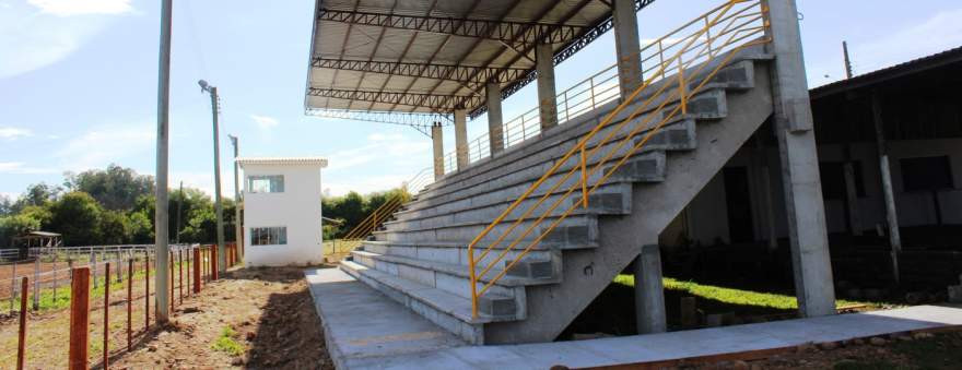 Provas campeiras ocorrerão na pista de rodeios do Parque Municipal de Eventos Itamar Vezentini - Crédito: Arquivo / Folha