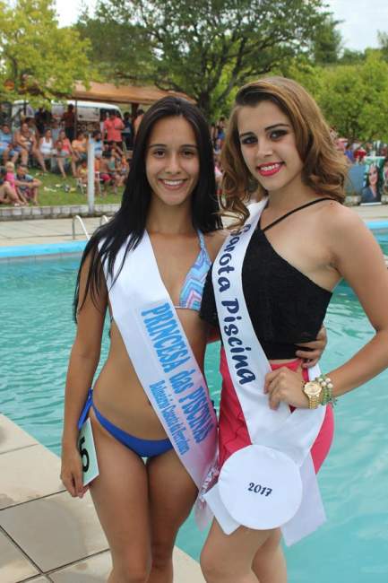 A 2ª Princesa, Andriele Saraiva, com Viviane, a Garota das Piscinas 2017