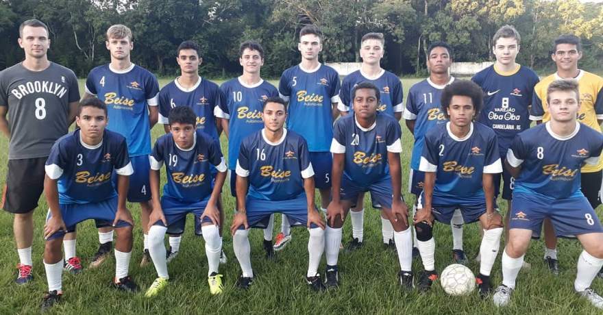 Equipe Juvenil do Colégio Medianeira disputará nacional de futebol escolar em Sergipe - Credito: Divulgação