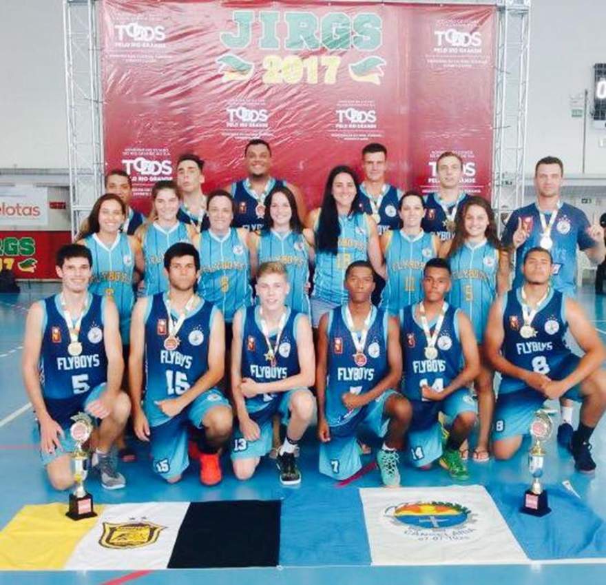 Equipes masculina e feminina: títulos vieram para Candelária (Foto: Divulgação • Folha) 