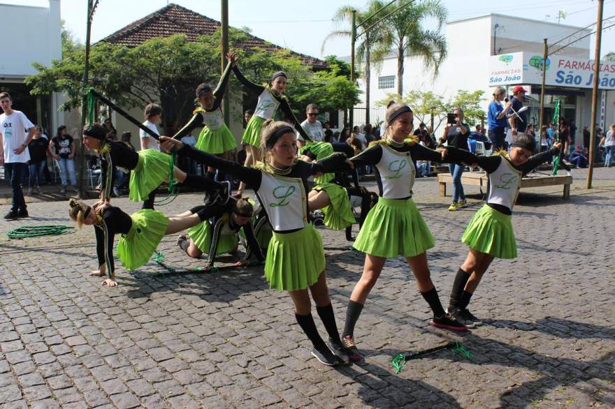 Balizas da Escola Estadual Gastão Bragatti Lepage