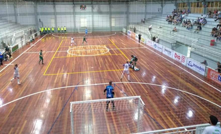 Três Coroas Futsal 4 x 4 Atlético