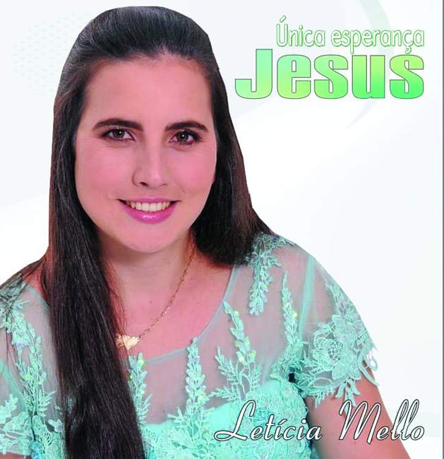 A cantora gospel Letícia Mello