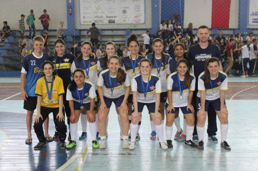 Futsal Juvenil Feminino: Medianeira - Campeão